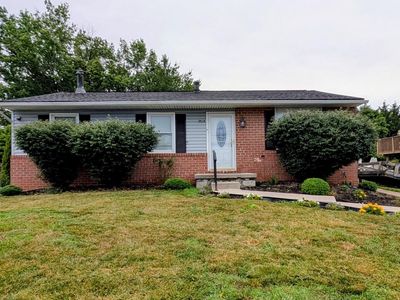 818 Uniontown Rd