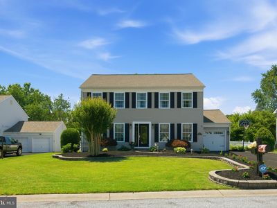 62 General Maxwell Ct