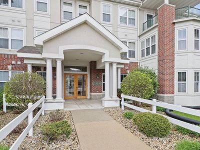 8530 Greenway Boulevard #212