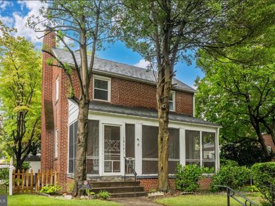 1912 Varnum St NE