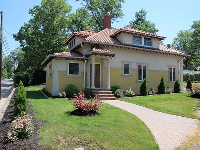 35 Harrison Ave