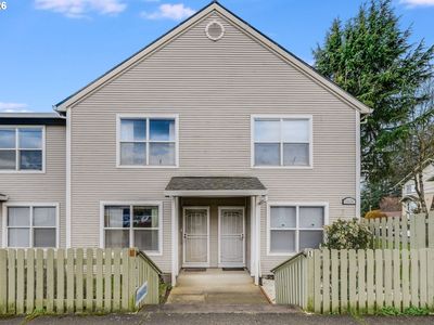 14134 E Burnside St APT 2