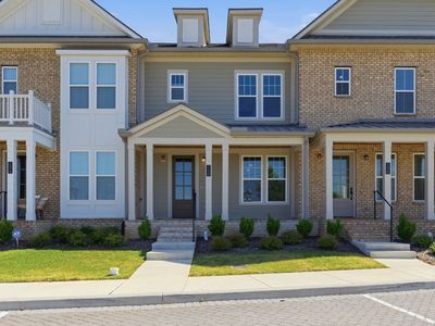 140 Nearwater Pl