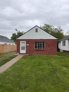 56 Broadlawn Ave