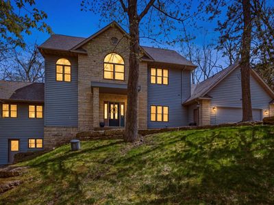 17 Cinnamon Dr