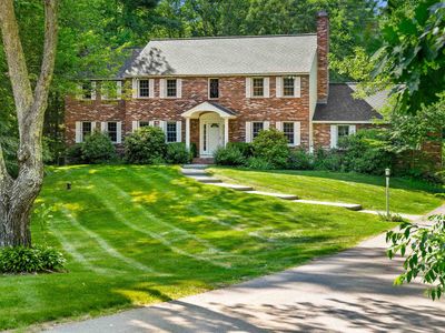 54 Crestwood Drive