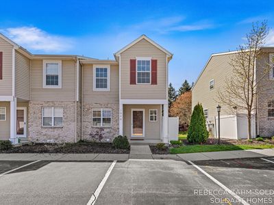 1040 Ada Place Dr SE