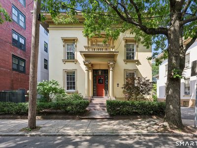 621 Chapel Street
