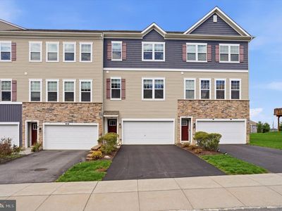 327 Dawson Pl