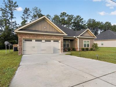 Property at 5 Fast Ln, Seale, AL