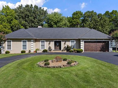 107 Pine Shore Ln