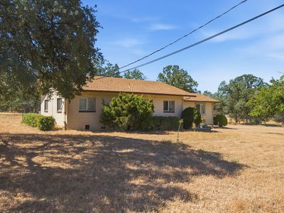 2562 Old Oregon Trl