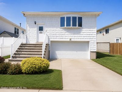23 Brandis Ave