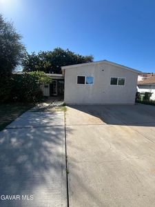 Property at 6929 Calvin Ave, Reseda, CA