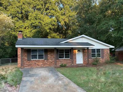 112 Briarwood Dr