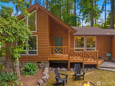 23417 Edmonds Way