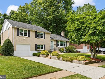1233 Crestover Rd