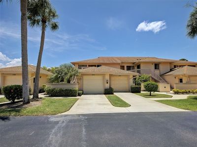 2004 LONGPOINTE CIRCLE #E2