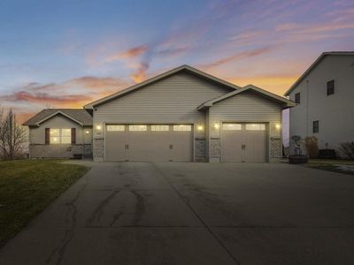 1426 Chadsworth Drive