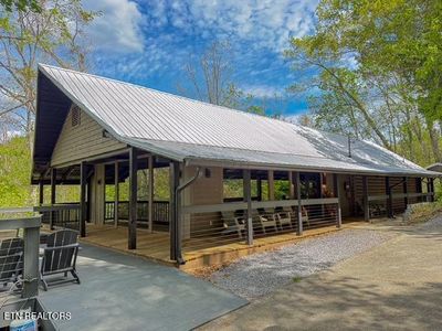 1421 Silver Poplar Ln