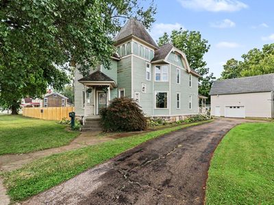 Property at 211 S Hillsdale St, Homer, MI