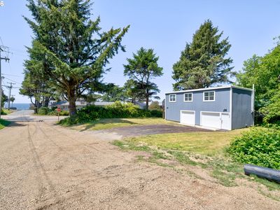 124 E Sitka St
