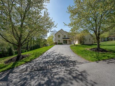 318 Long Ridge Ln