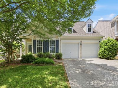 11030 Holm Oak Pl