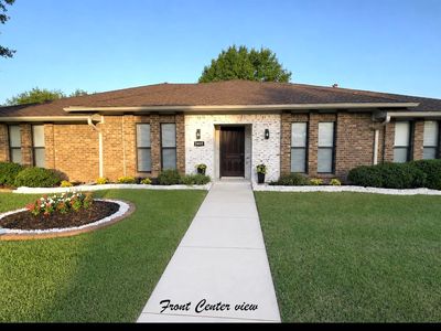 2409 Oakwood Dr