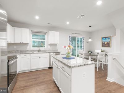 2590 Laurel Park Dr