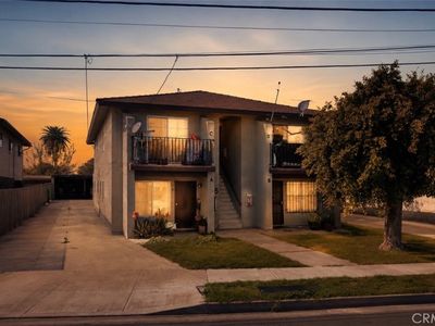 415 S 6th Street