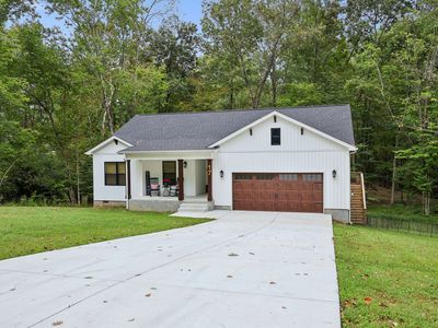 17 Fire Lake Dr