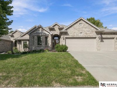 2232 Stone Creek Loop N