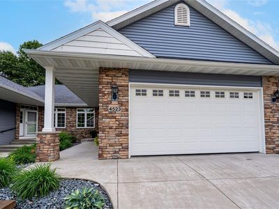 4523 Village Oaks Circle