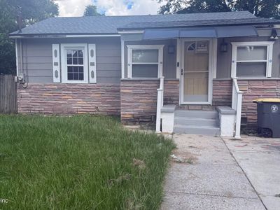 285 E 46TH Street