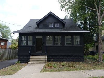 724 S 5th St