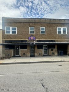 1318 Warrensville Center Rd
