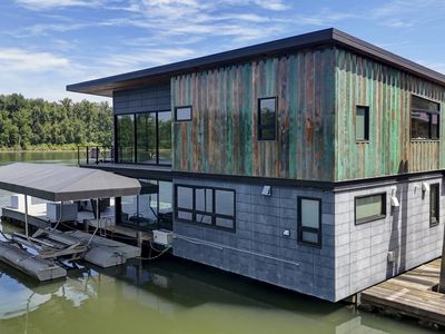 3939 N Marine Dr SLIP 12