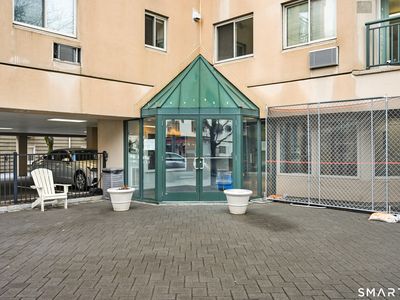 104 North Street #401
