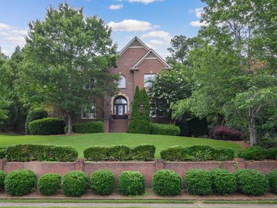 5607 Lake Trace Dr
