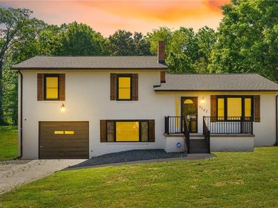 6143 Stanleyville Dr