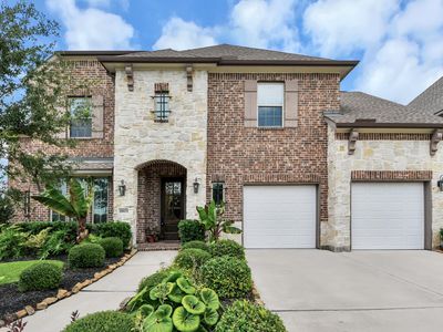 8803 Autumn Pine Dr
