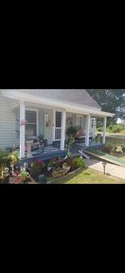 109 1st St