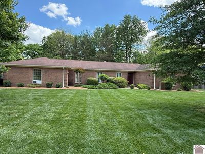 1531 London Dr
