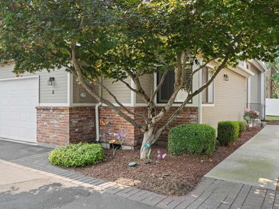 1218 E 30th Ave APT 2