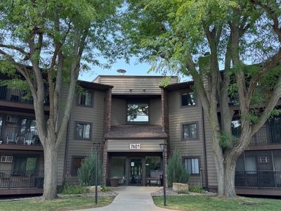 7601 W 101st St APT 114