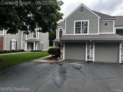 1945 Eagle Pointe #72
