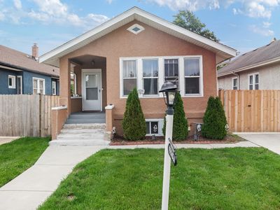 1329 S 12th Ave