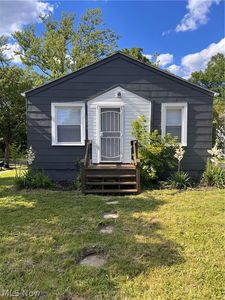1093 Joy Ave