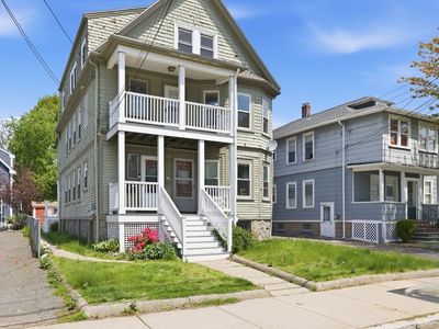 25-27 Bainbridge St Unit 2